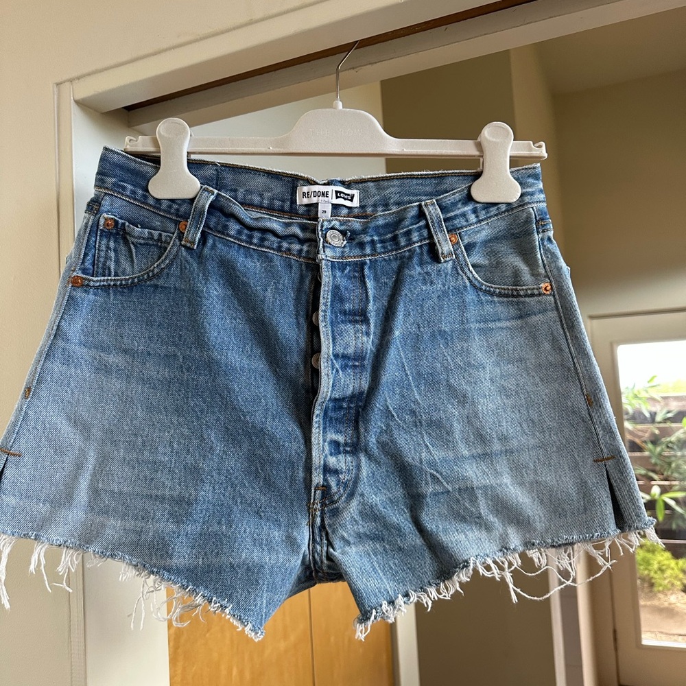 Re/done Levi’s Jean shorts